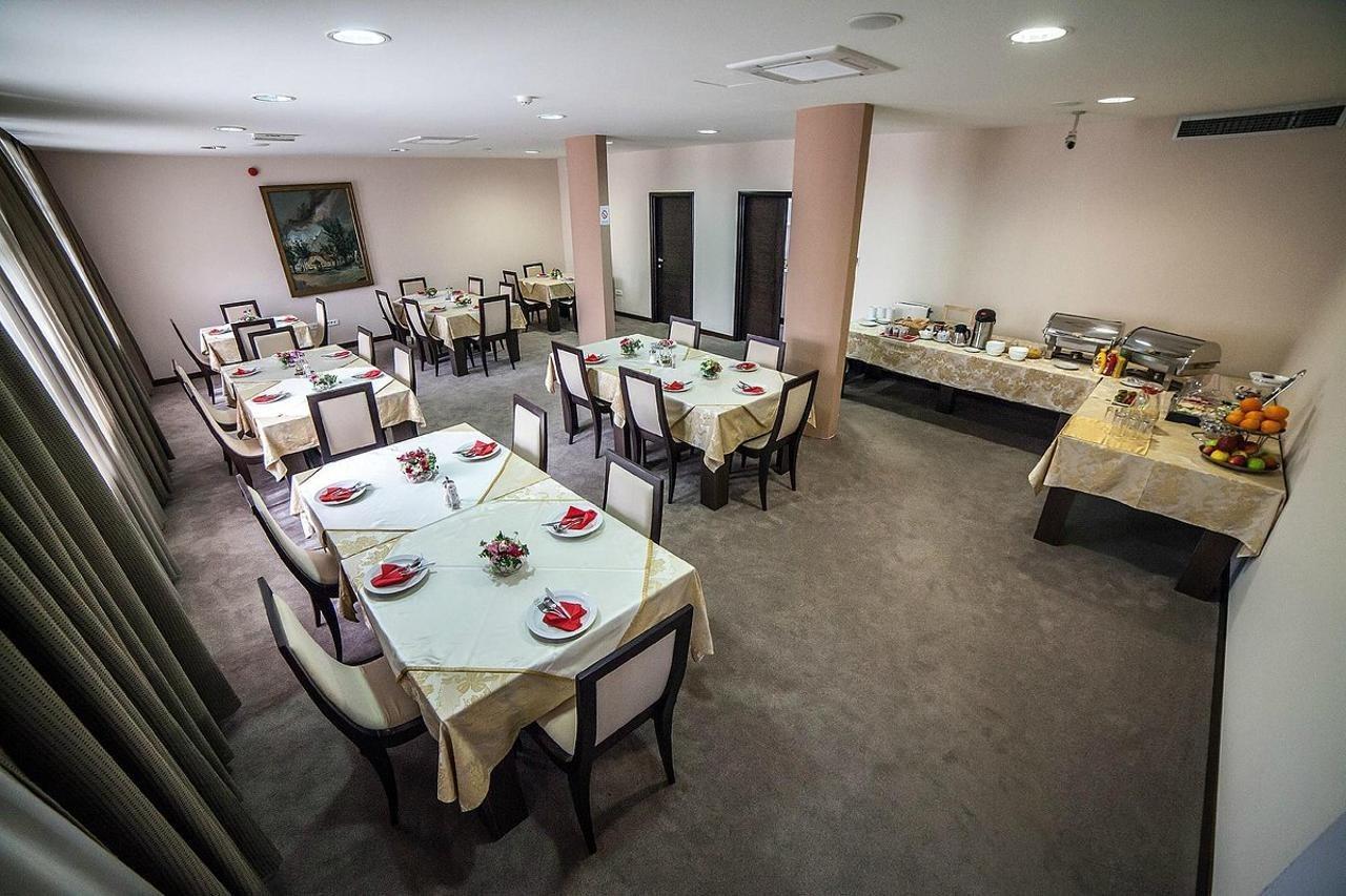 Hotel Terminus Podgorica Eksteriør bilde