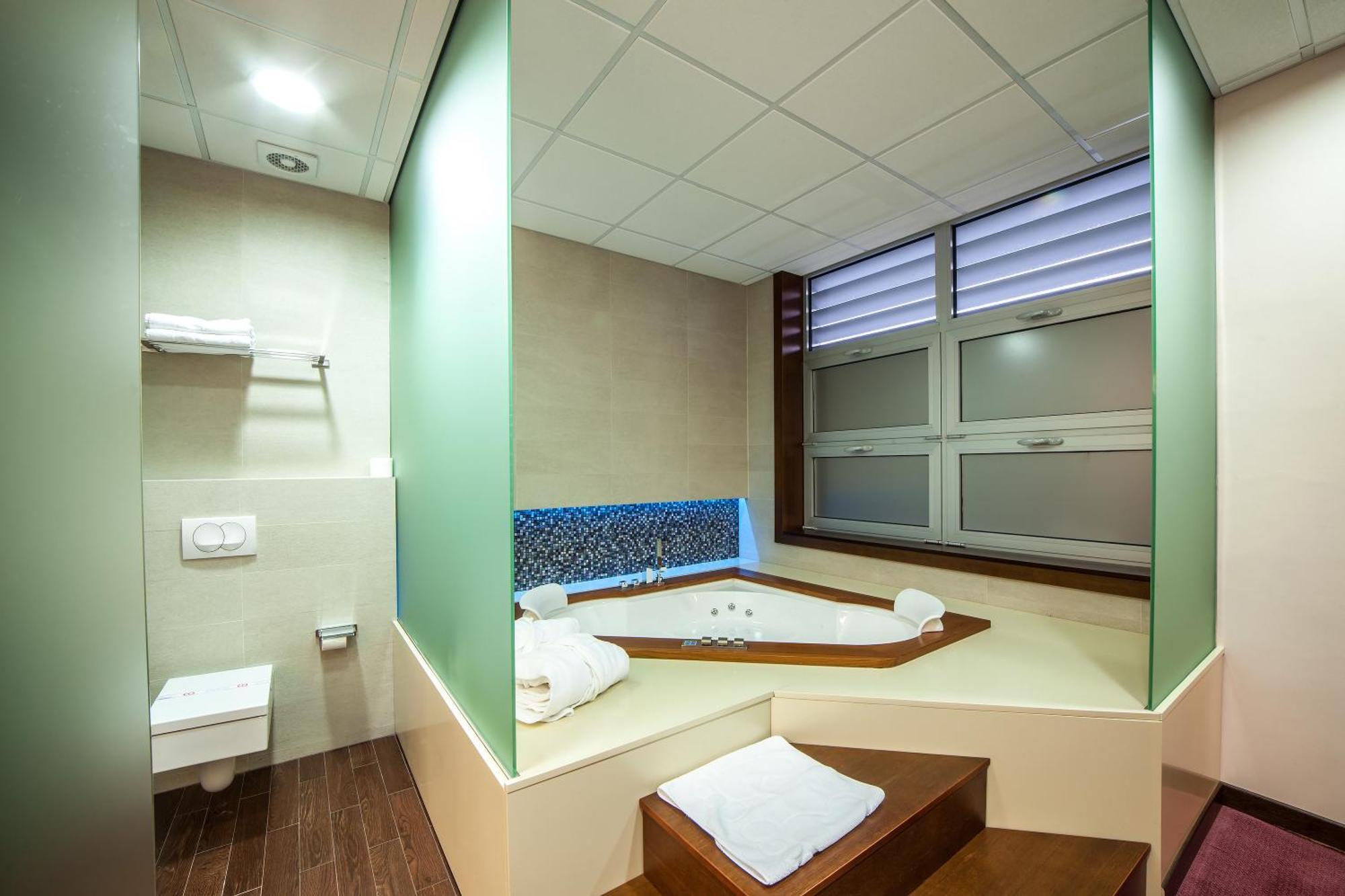 Hotel Terminus Podgorica Eksteriør bilde