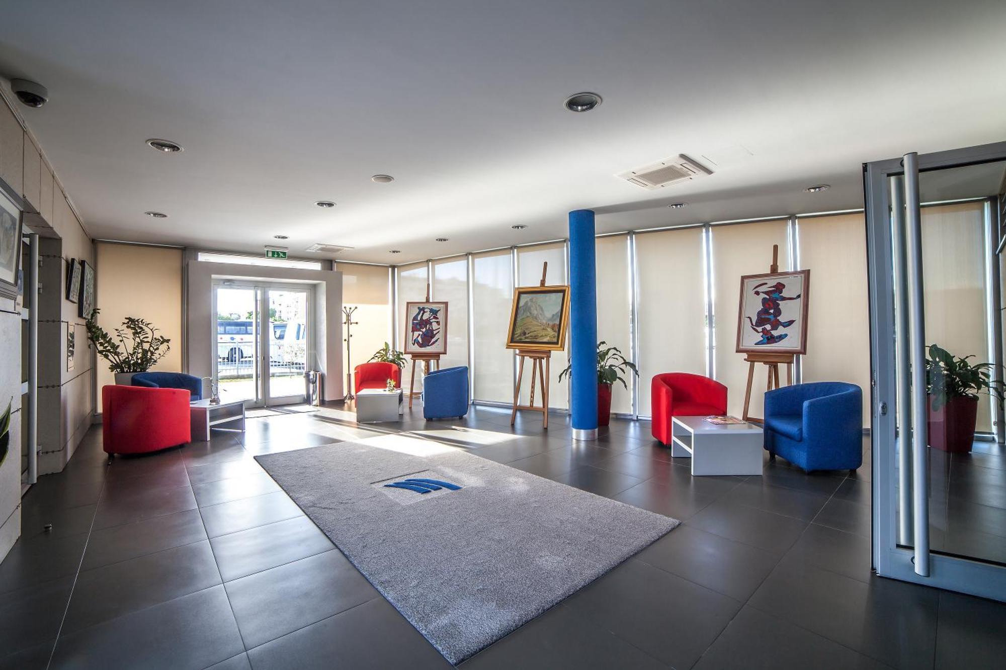 Hotel Terminus Podgorica Eksteriør bilde